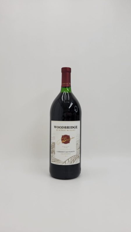 Woodbridge Cabernet Sauvignon 1.5 L