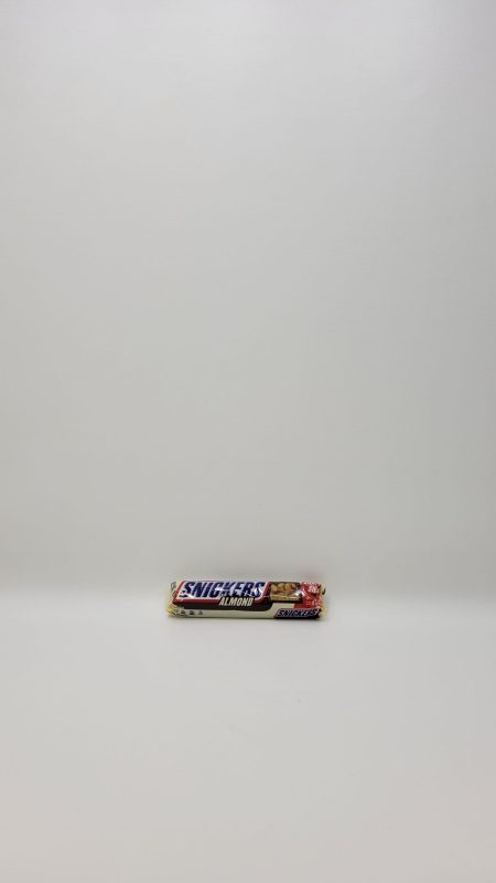 Snickers Almond Share Size